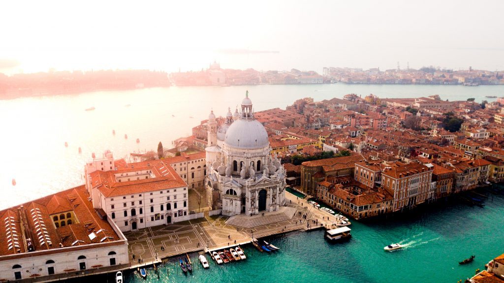 Must-have experiences in Venice by boat