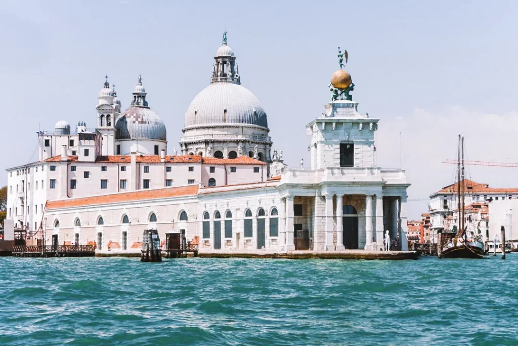 Punta della Dogana
