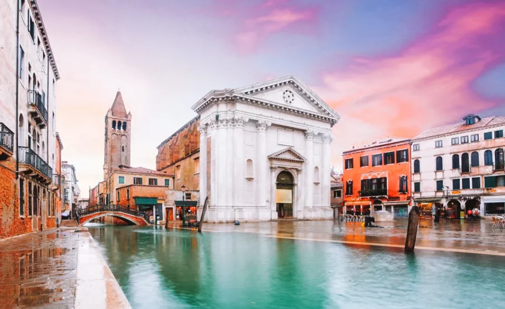 Campo San Barnaba