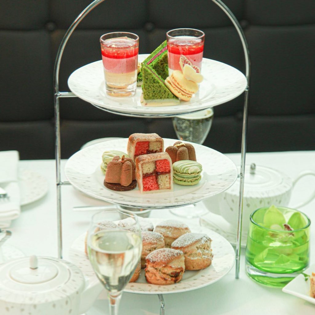 Hotel Sofitel London Heathrow Afternoon Tea