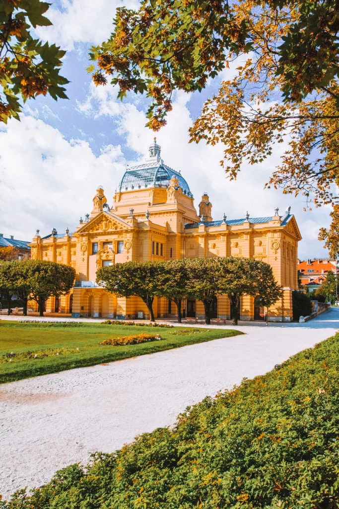 King Tomislav Square