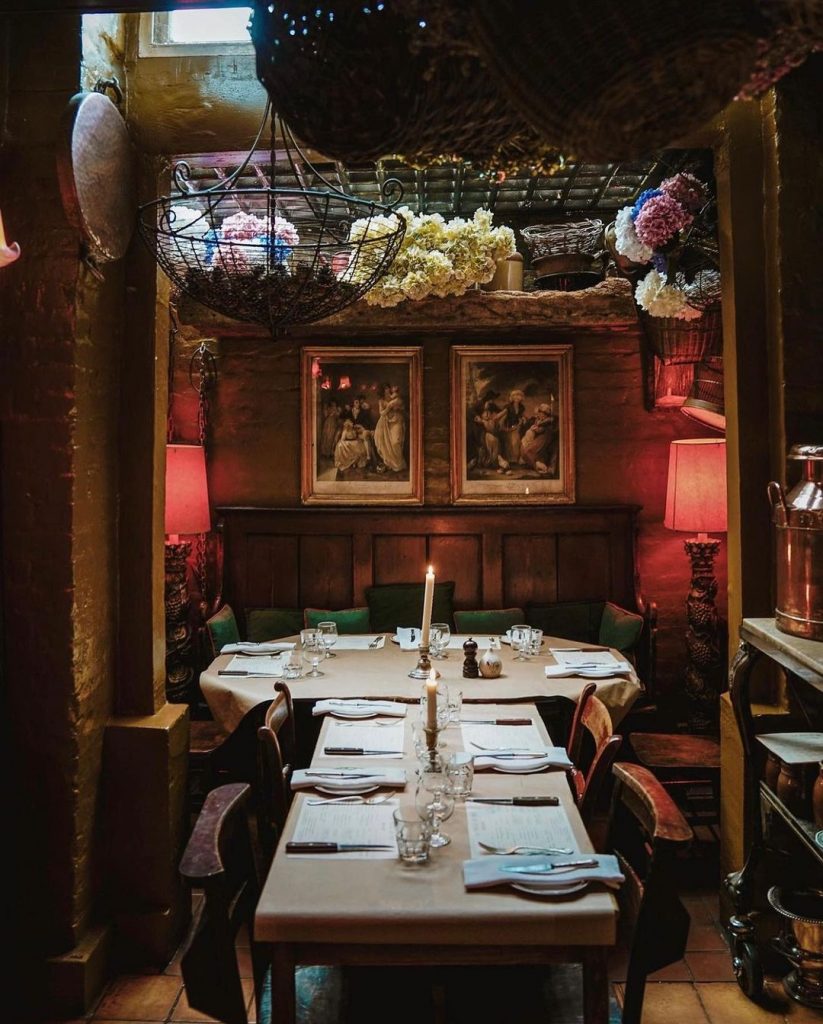 La Poule au Pot Restaurant