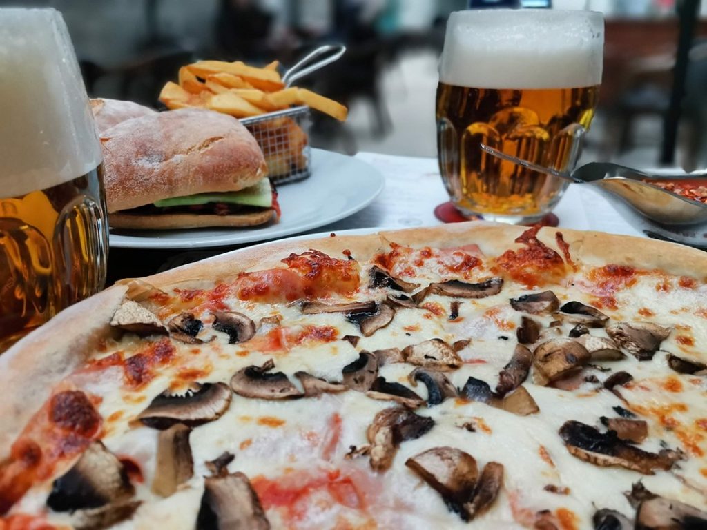 FIRE PUB