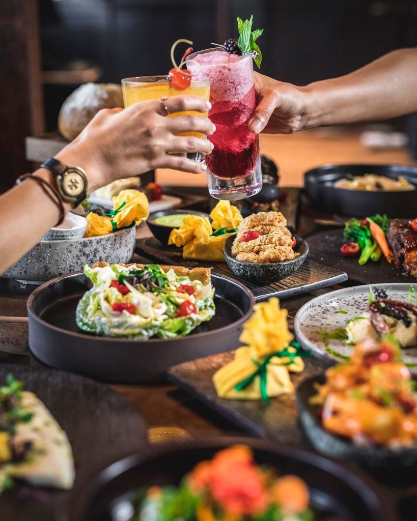 Astor Grill