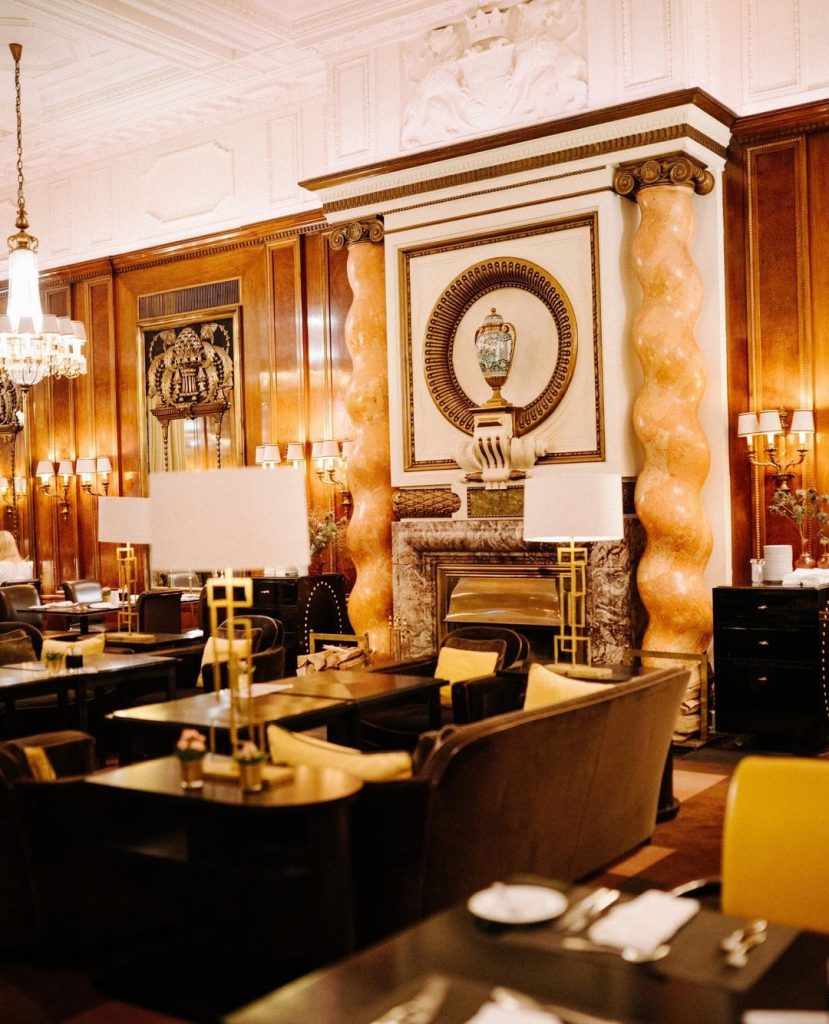 Bristol Lounge