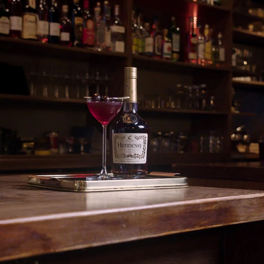 Hunky Dory Bar