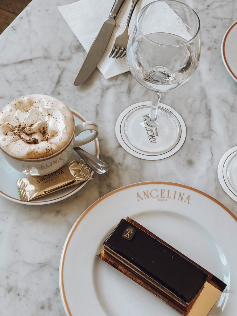 Hot chocolate Paris