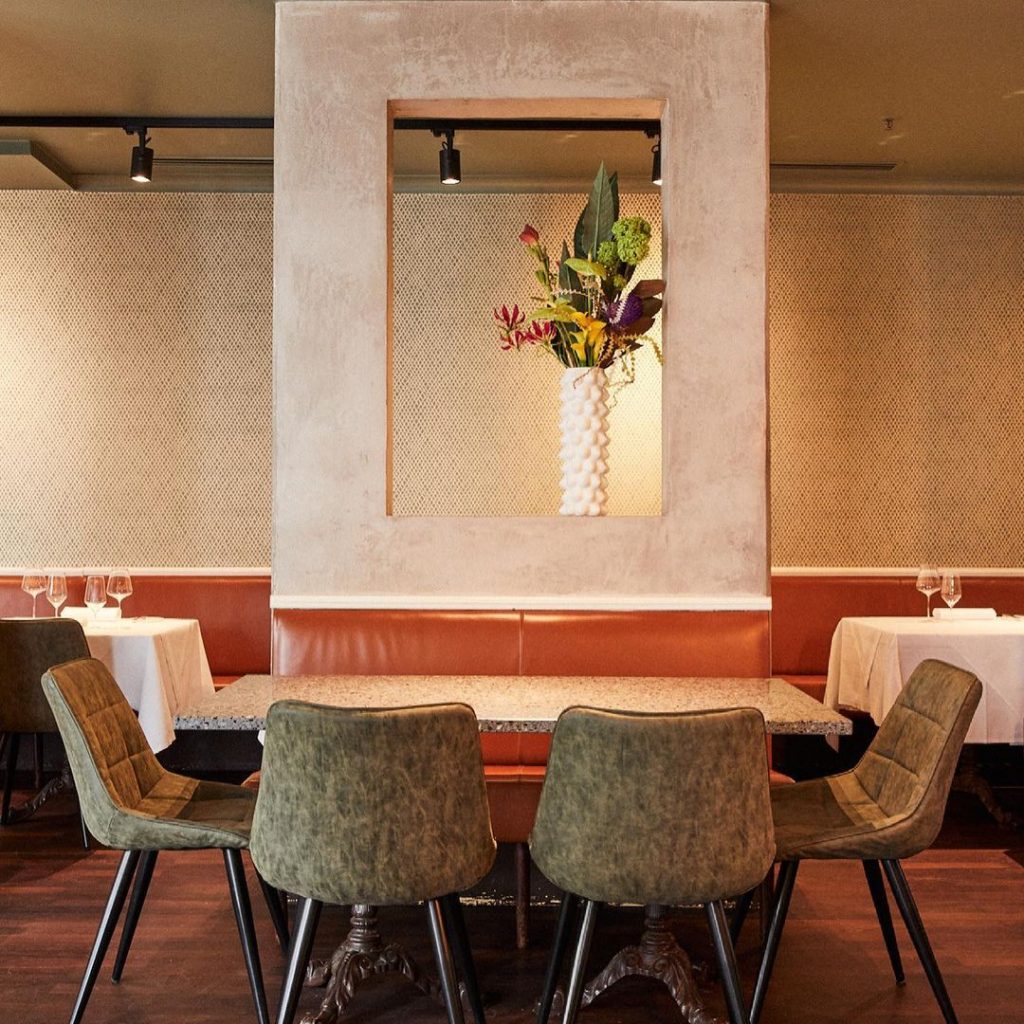 Restaurant Sparkling Bistro