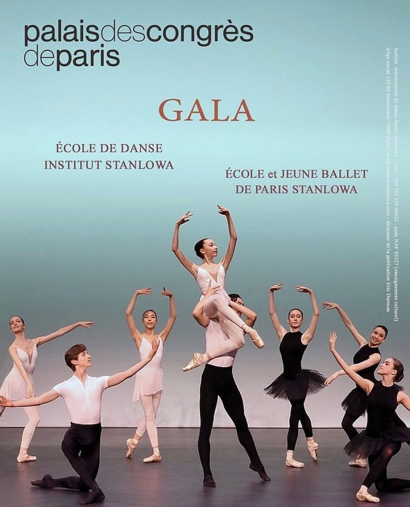 Paris French play