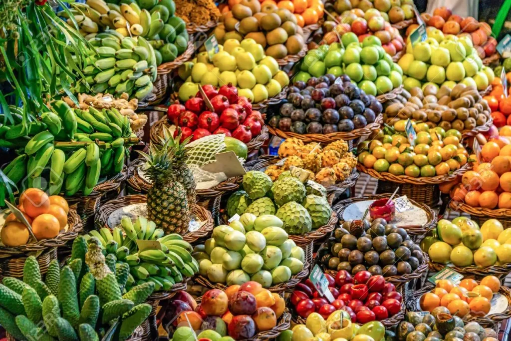 Visit Farmers' Market - 20 Reasons You Need to Visit Madeira Right Now