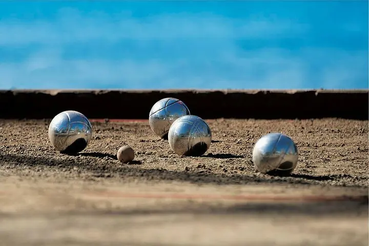 Play Pétanque in Its Home