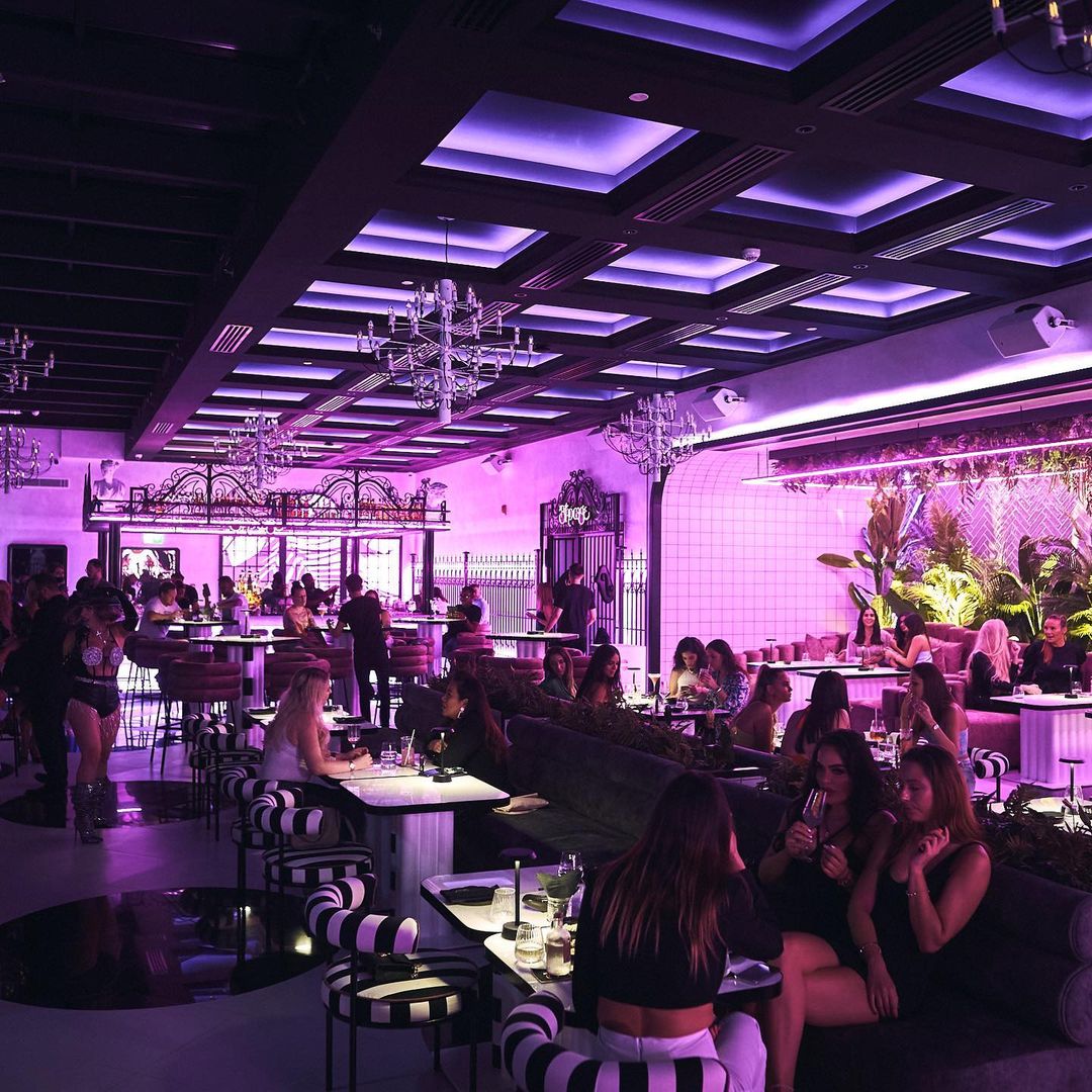 20 Best Pubs & Bars in Dubai to Experience the Nightlife Framey