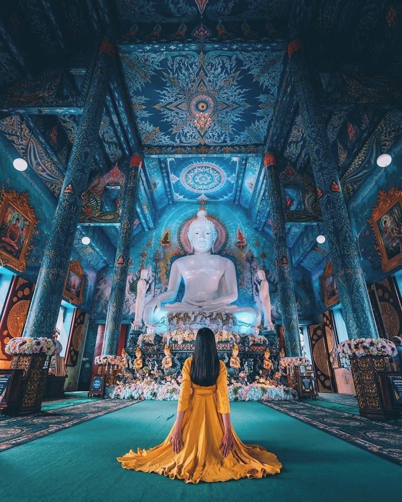 Blue Temple (Wat Rong Suea Ten)