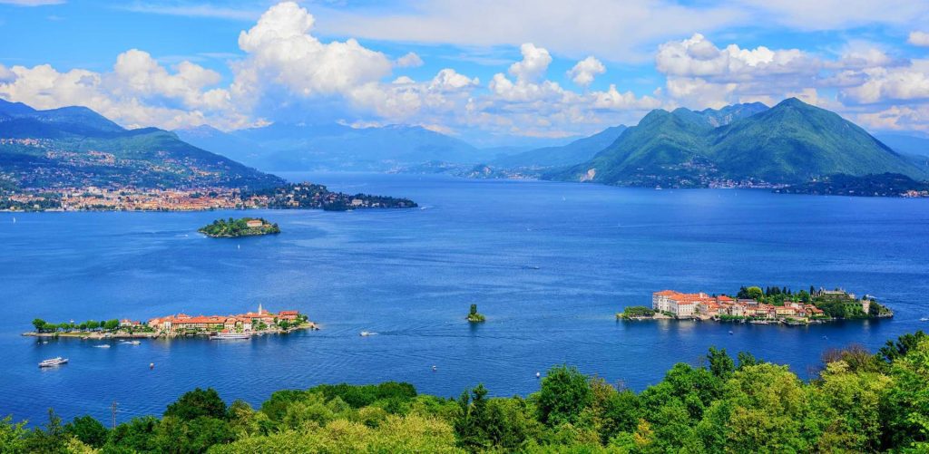  Take a Cruise on Lake Maggio