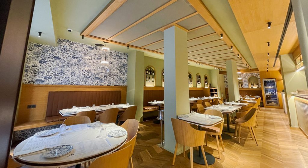 Al Lado Restaurante Sevilla - Seville's Top 20 Best Restaurants