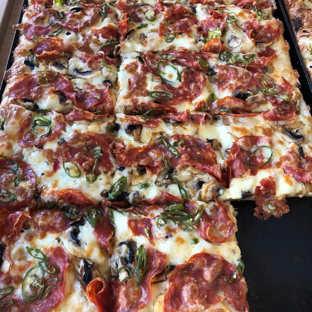 Pizza Baci