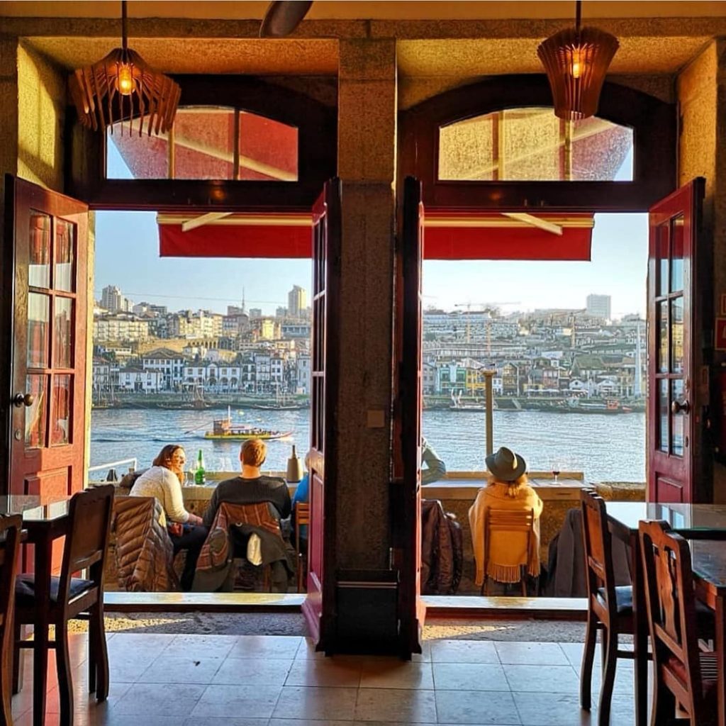Porto - 25 Best Restaurants - Wine Quay Bar