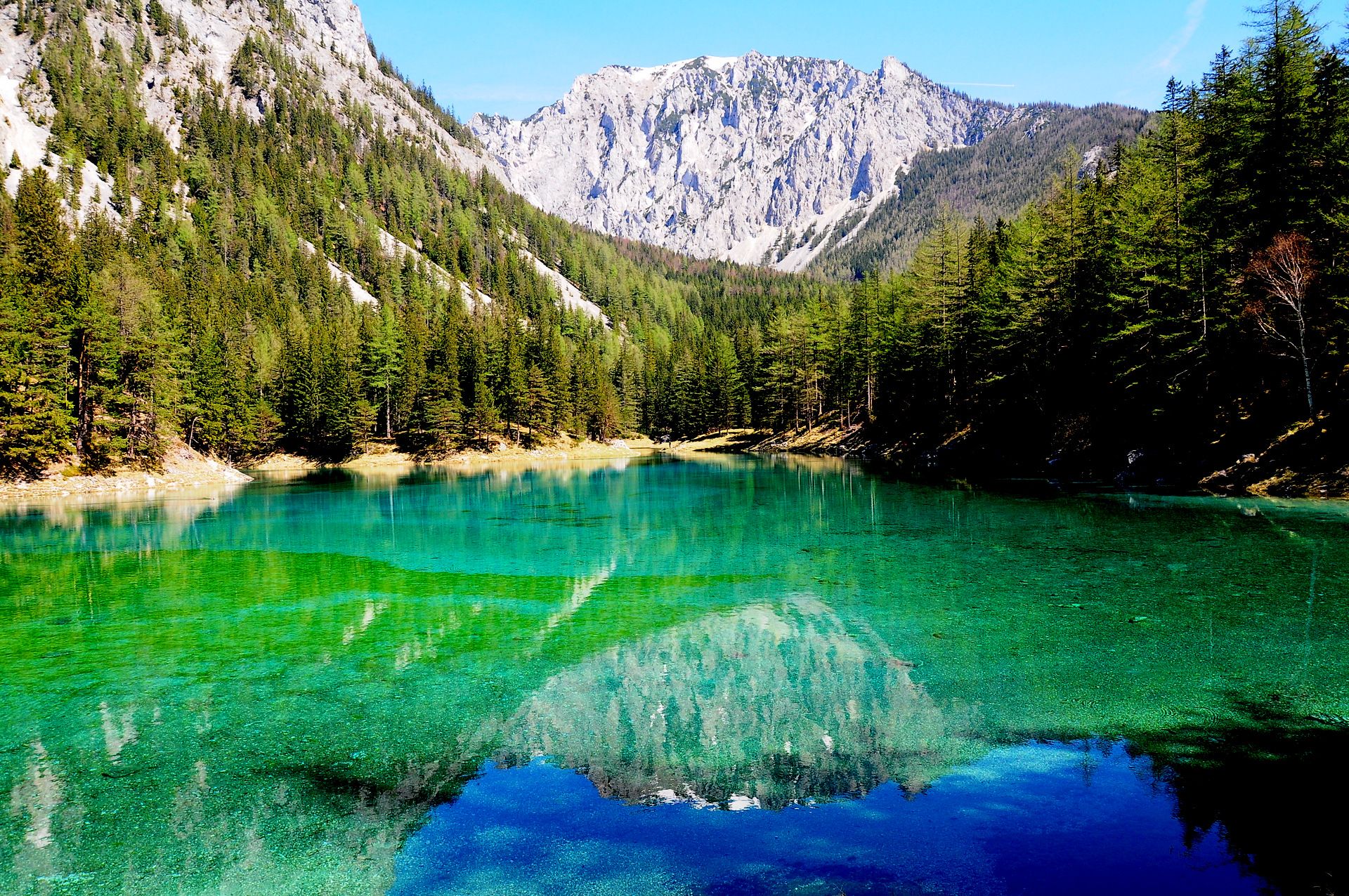 The Green Lake in Tragoess, Austria - Best Underwater Sites on Earth