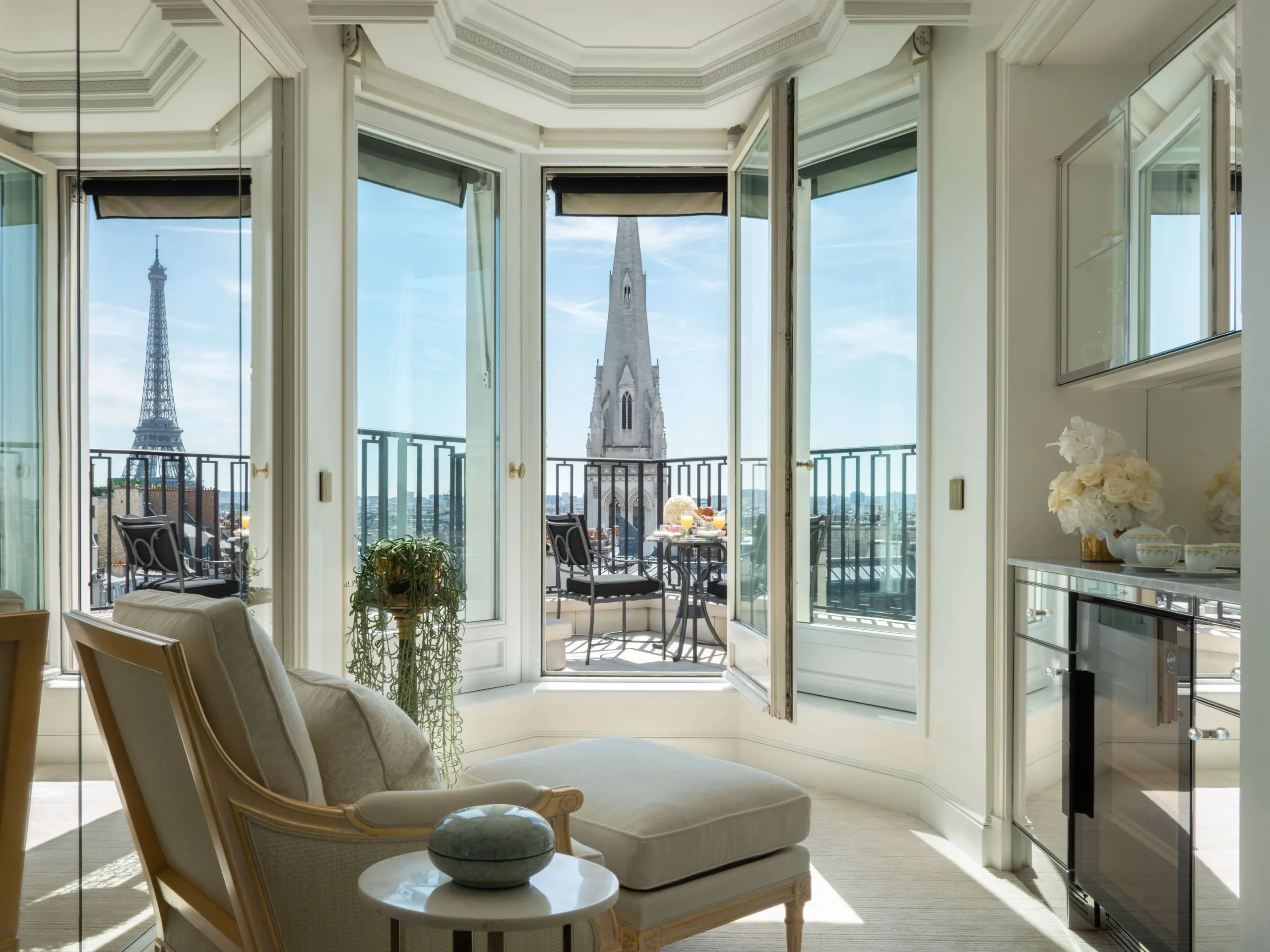 Four Seasons Hotel George V - Top Questions Paris