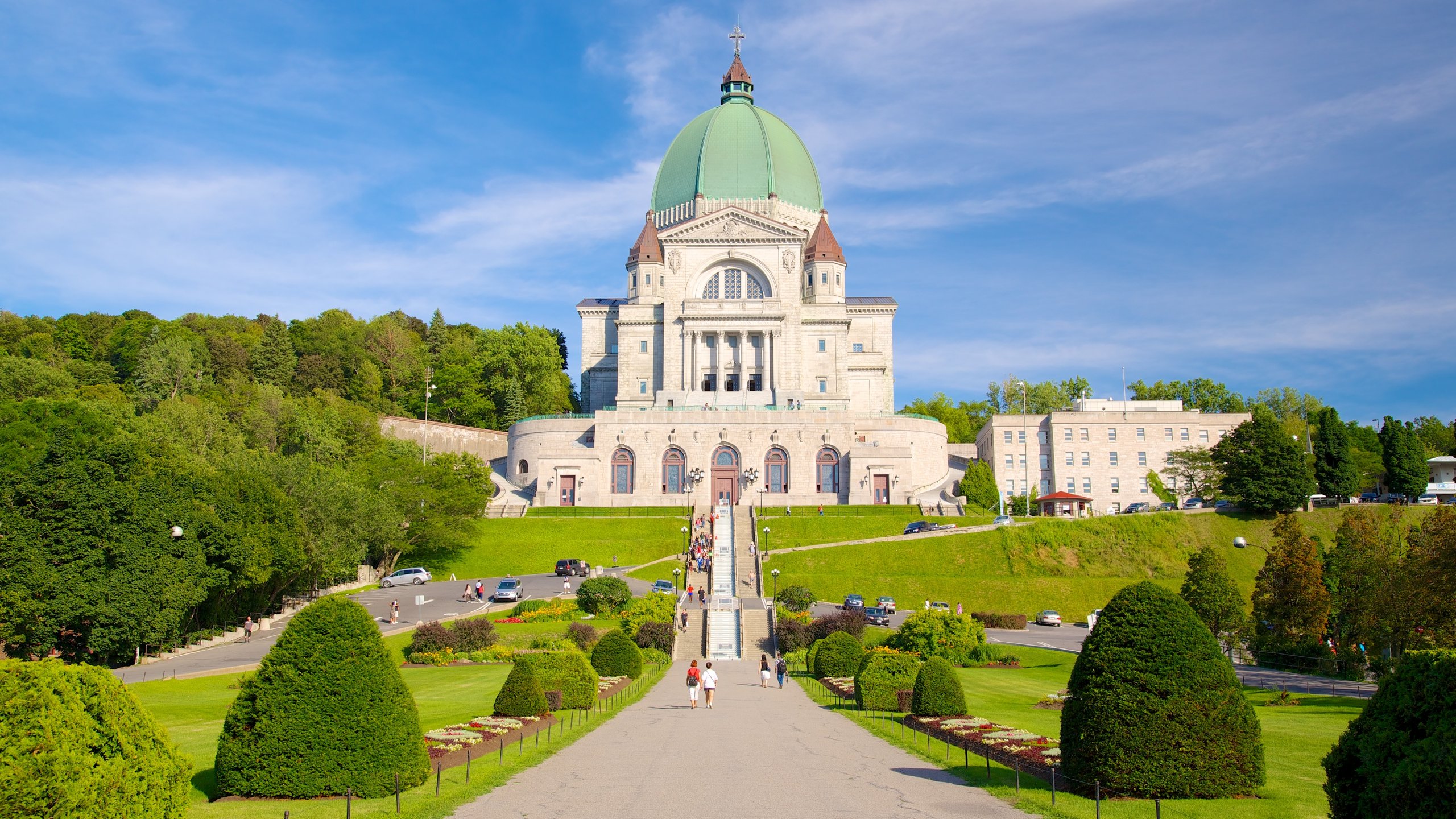 15 Things You Absolutely Must Visit in Montreal Framey
