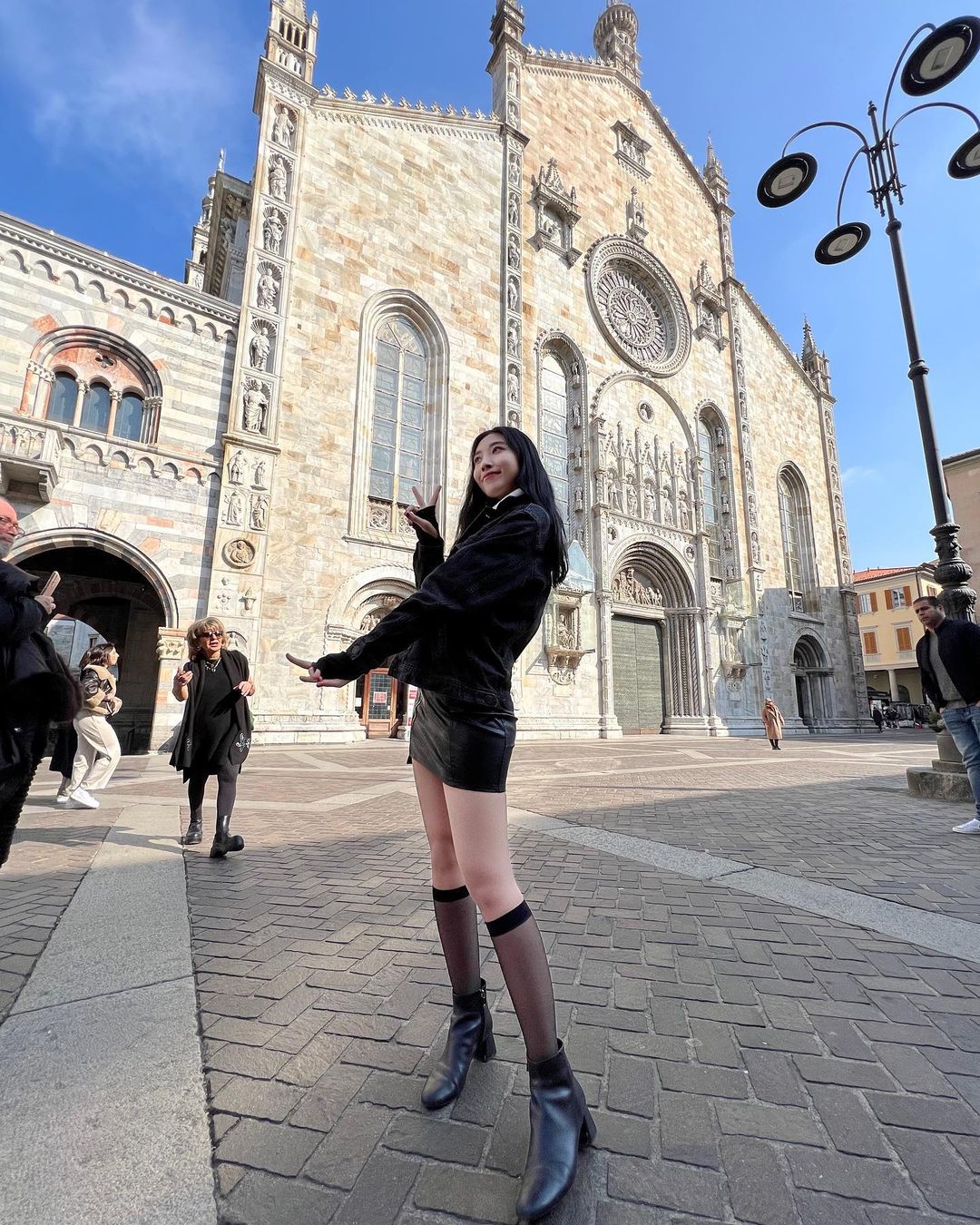 Duomo di Como - Must-Visit Attractions In Como