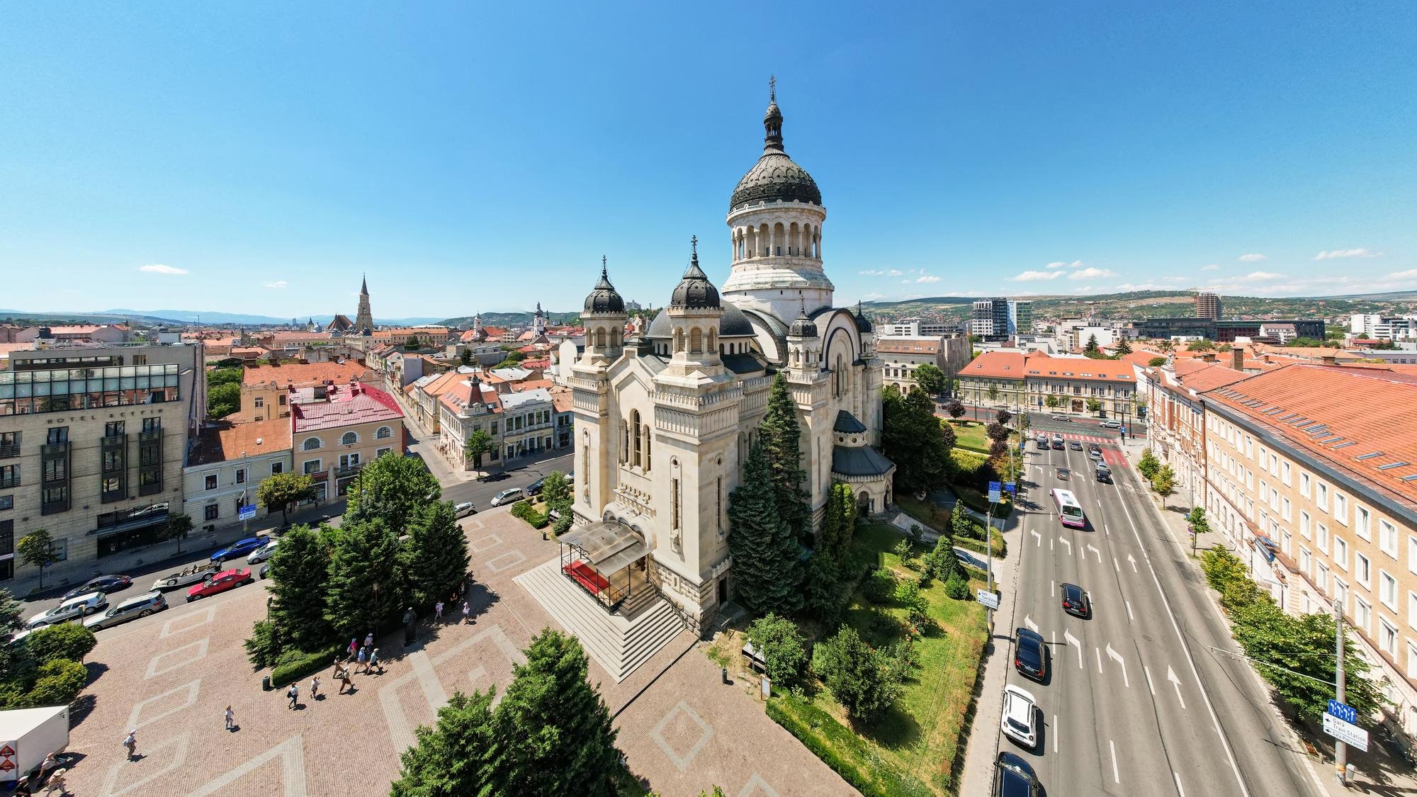 The Orthodox Cathedral of Cluj - Easter in Romania: Beautiful traditions