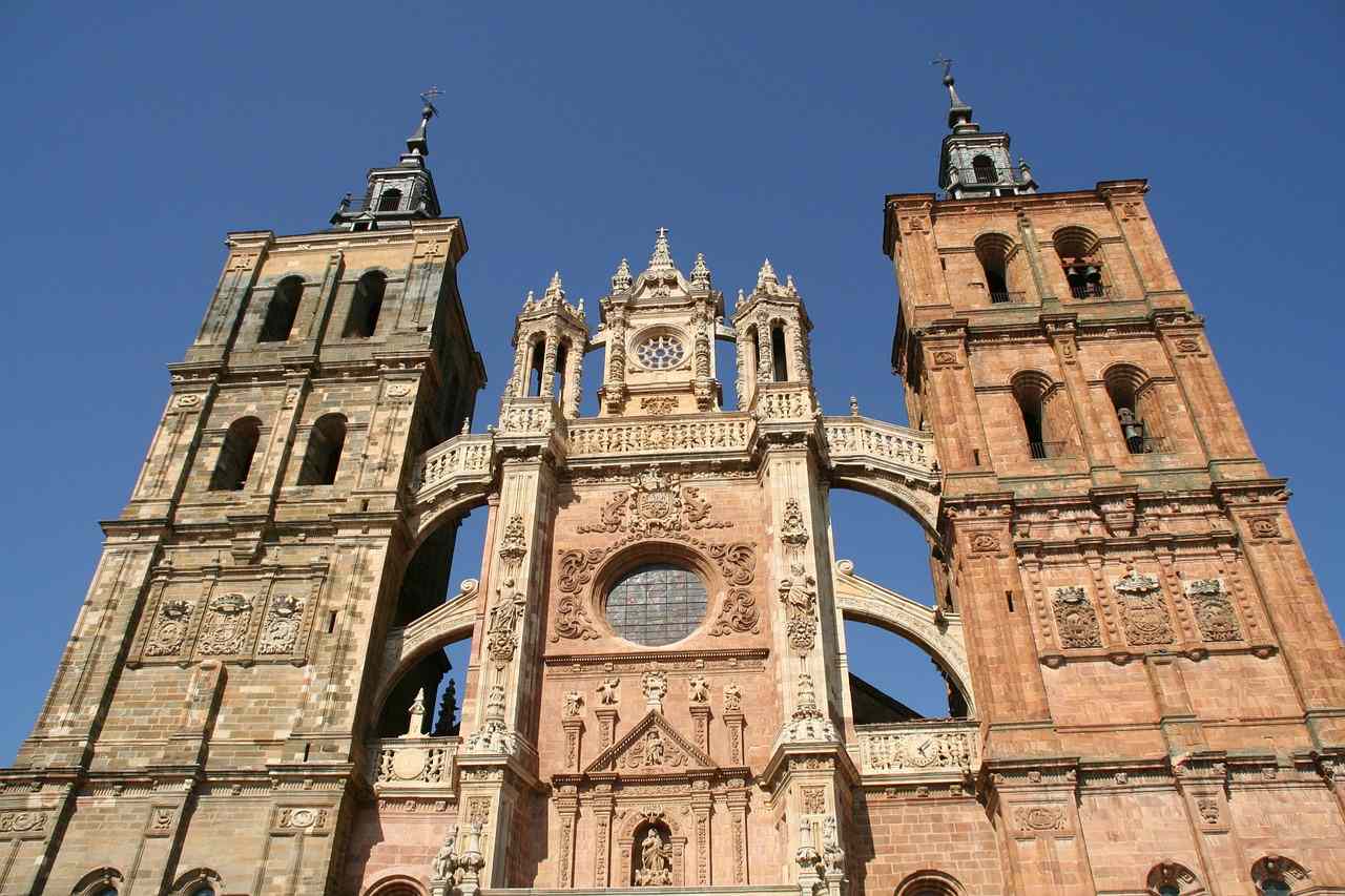 Astorga Cathedral - 15 Most Beautiful Attractions in León
