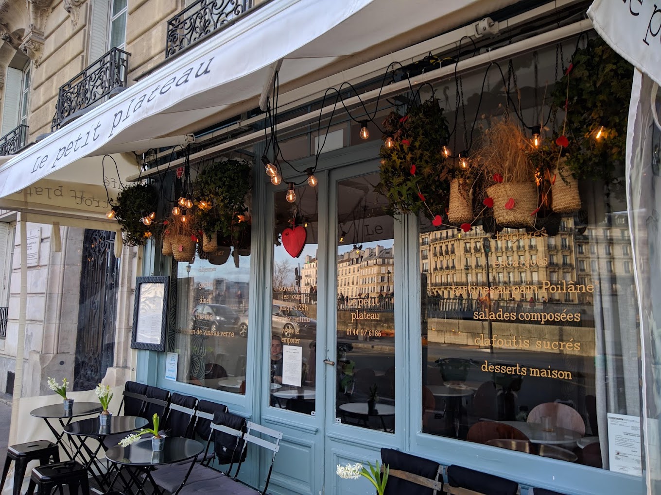 Le Petit Plateau - Places to Eat with Kids in Paris