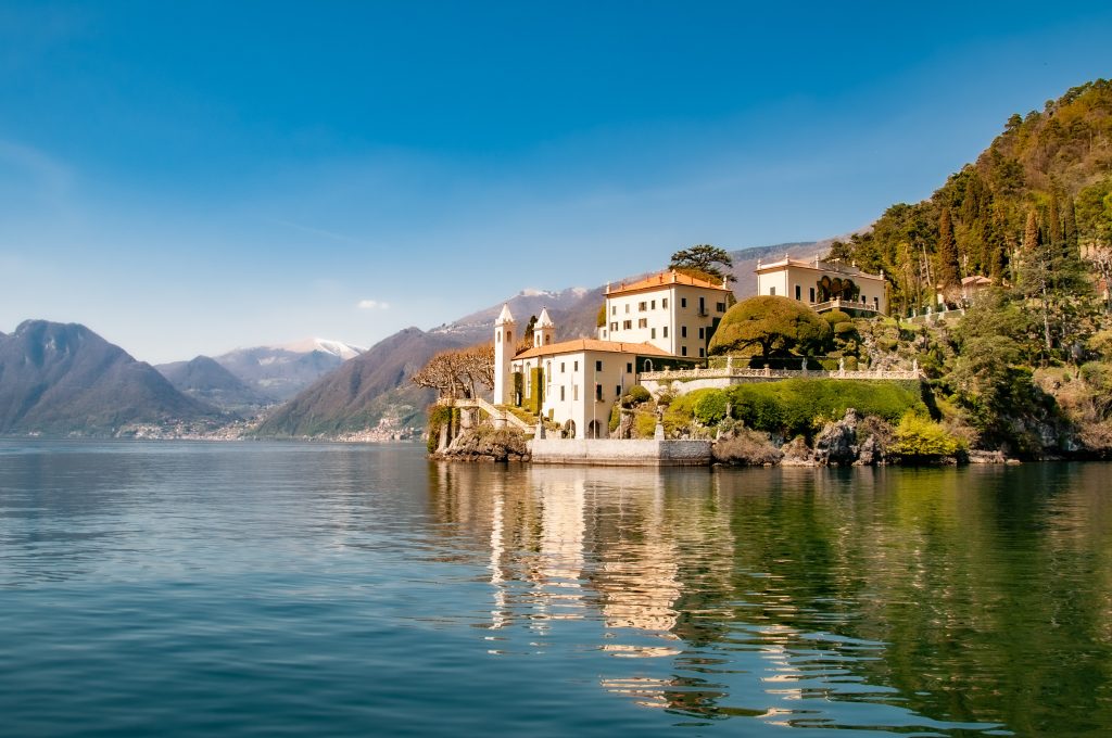 What are the must-see sights in Como?