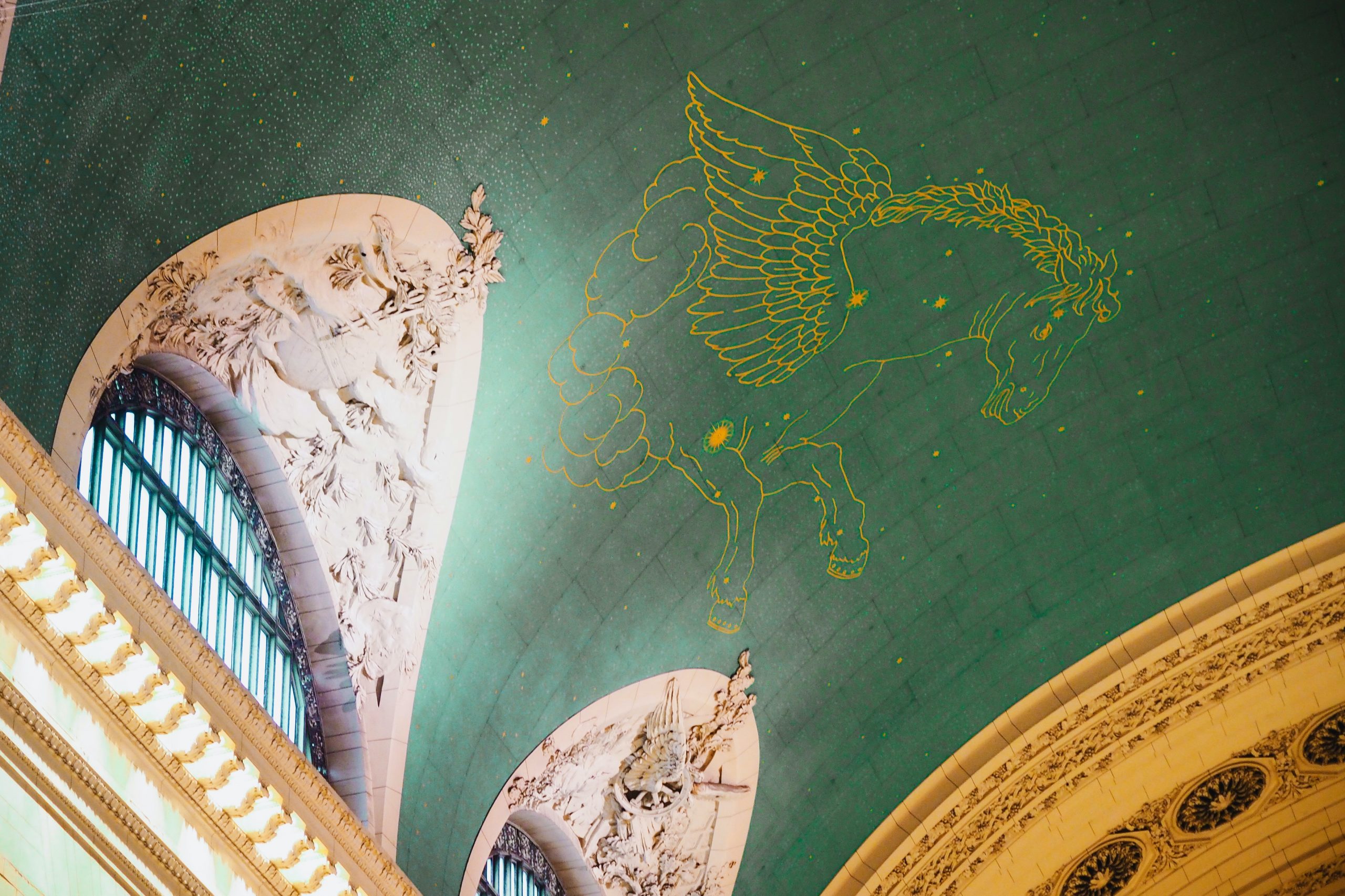 Grand Central Terminal - 20 Tourist Attractions in New York
