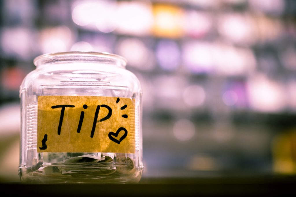 What are some things I should know about tipping in New York?