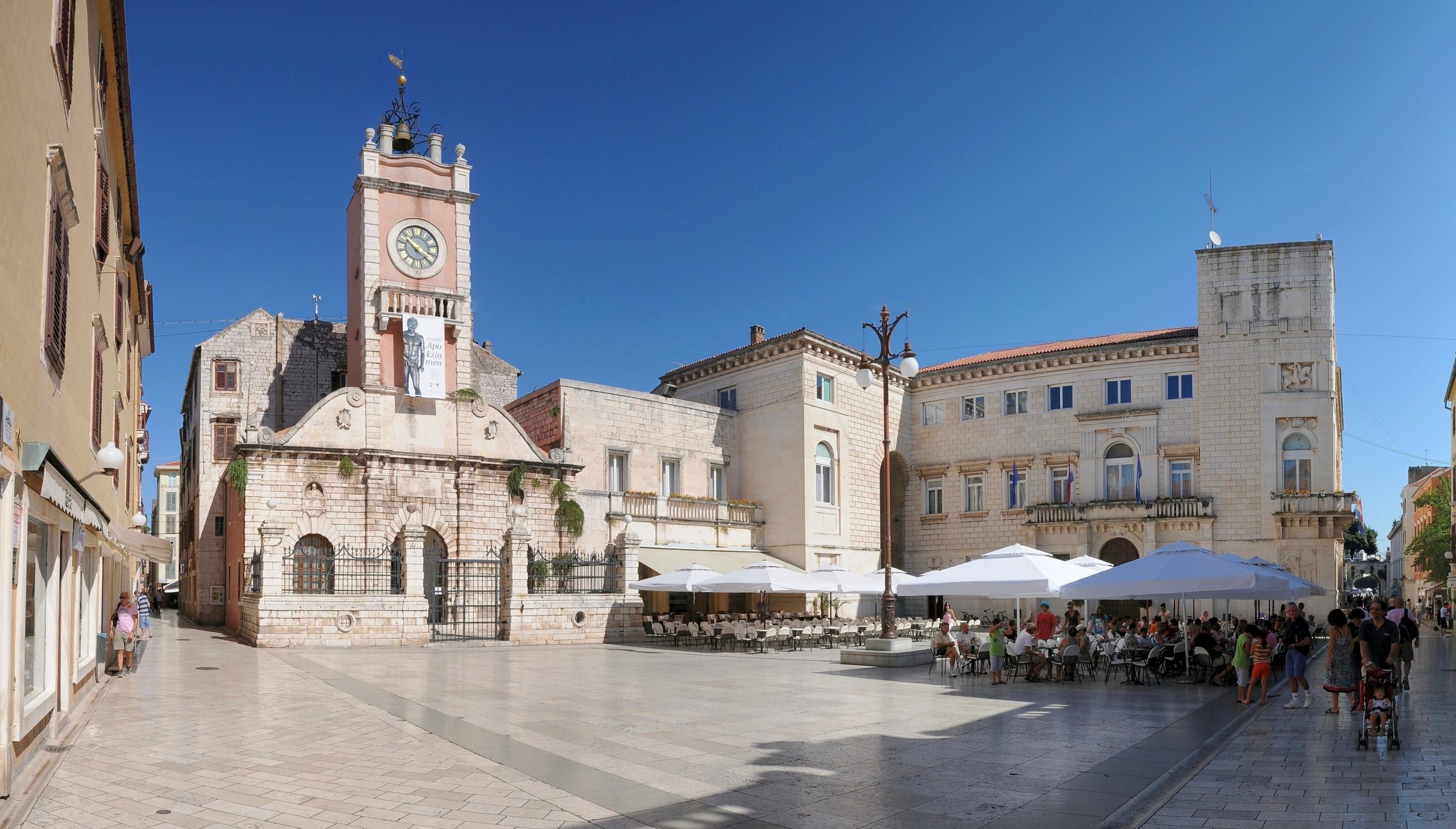 People's Square - 10 Best Tourist Attractions in Split