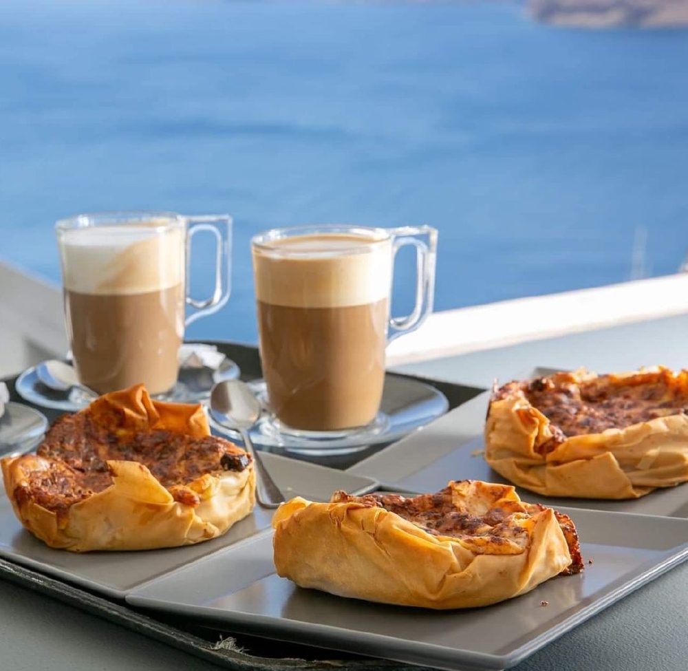 15 Must-Visit Cafes in Santorini, Greece