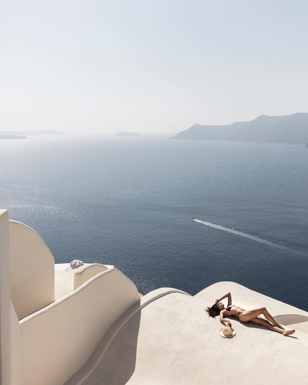 Canaves Oia Suites - 10 Amazing Places to Stay in Santorini