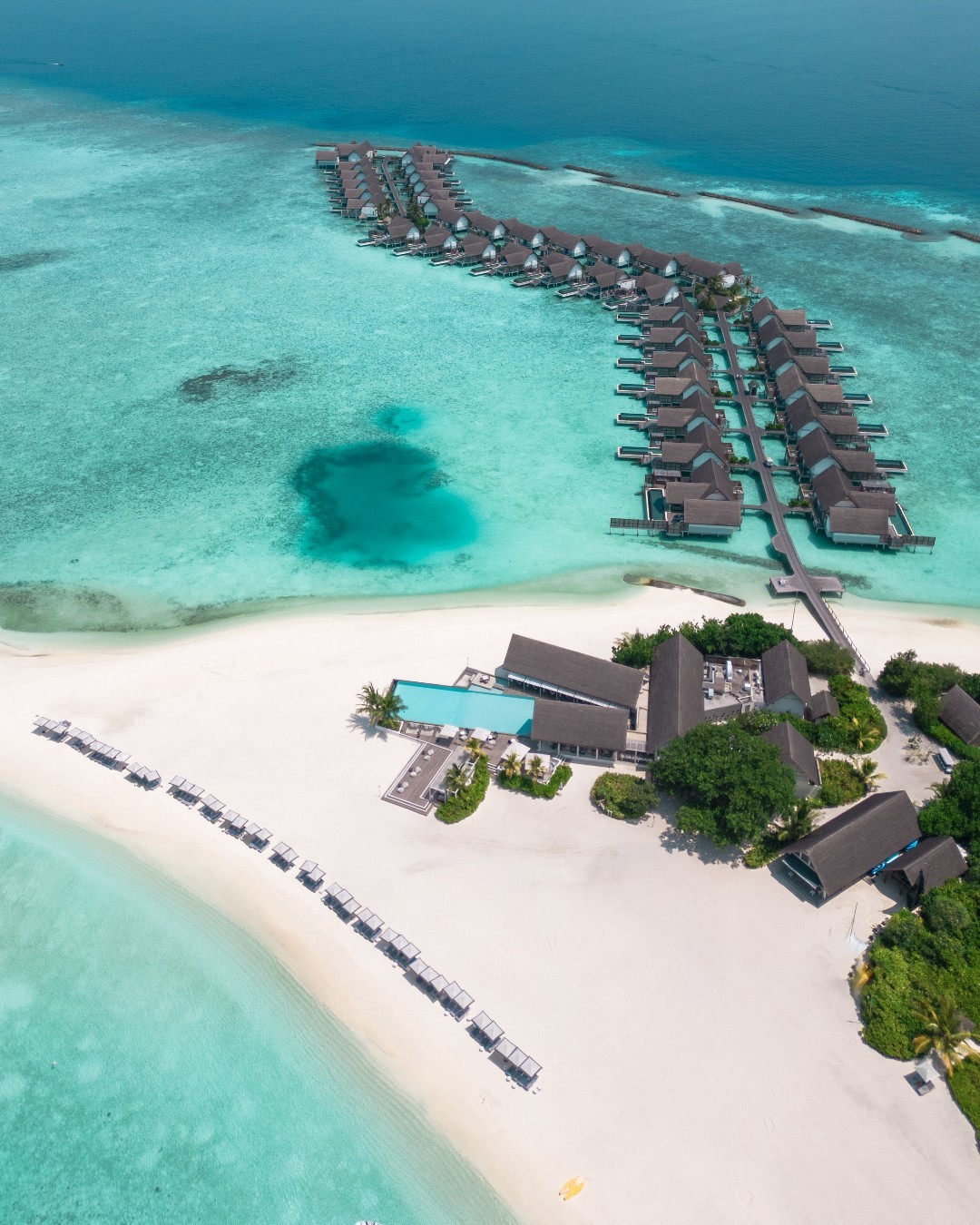 Four Seasons Resort at Landaa Giraavaru - 10 Best Luxury Resorts in the Maldives