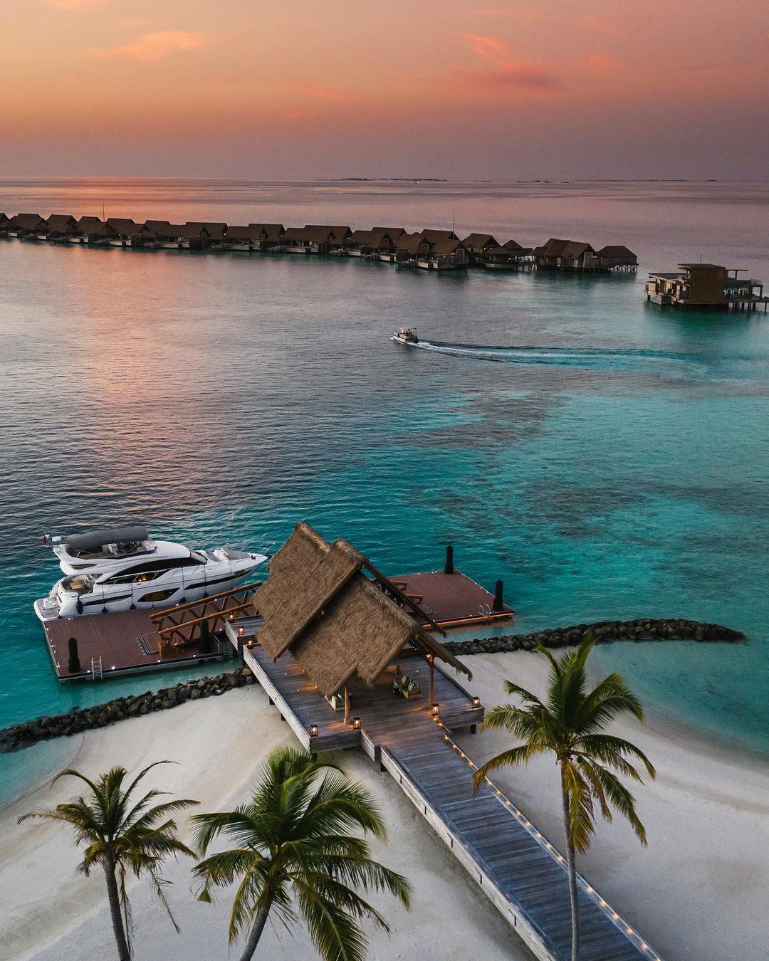 Waldorf Astoria Ithaafushi - 10 Best Luxury Resorts in the Maldives