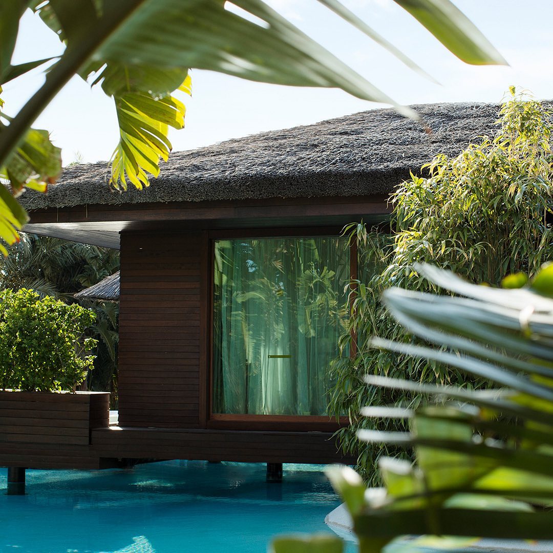 Spend your day in the pool surrounded by nature at Belek’s Maldives Villa
