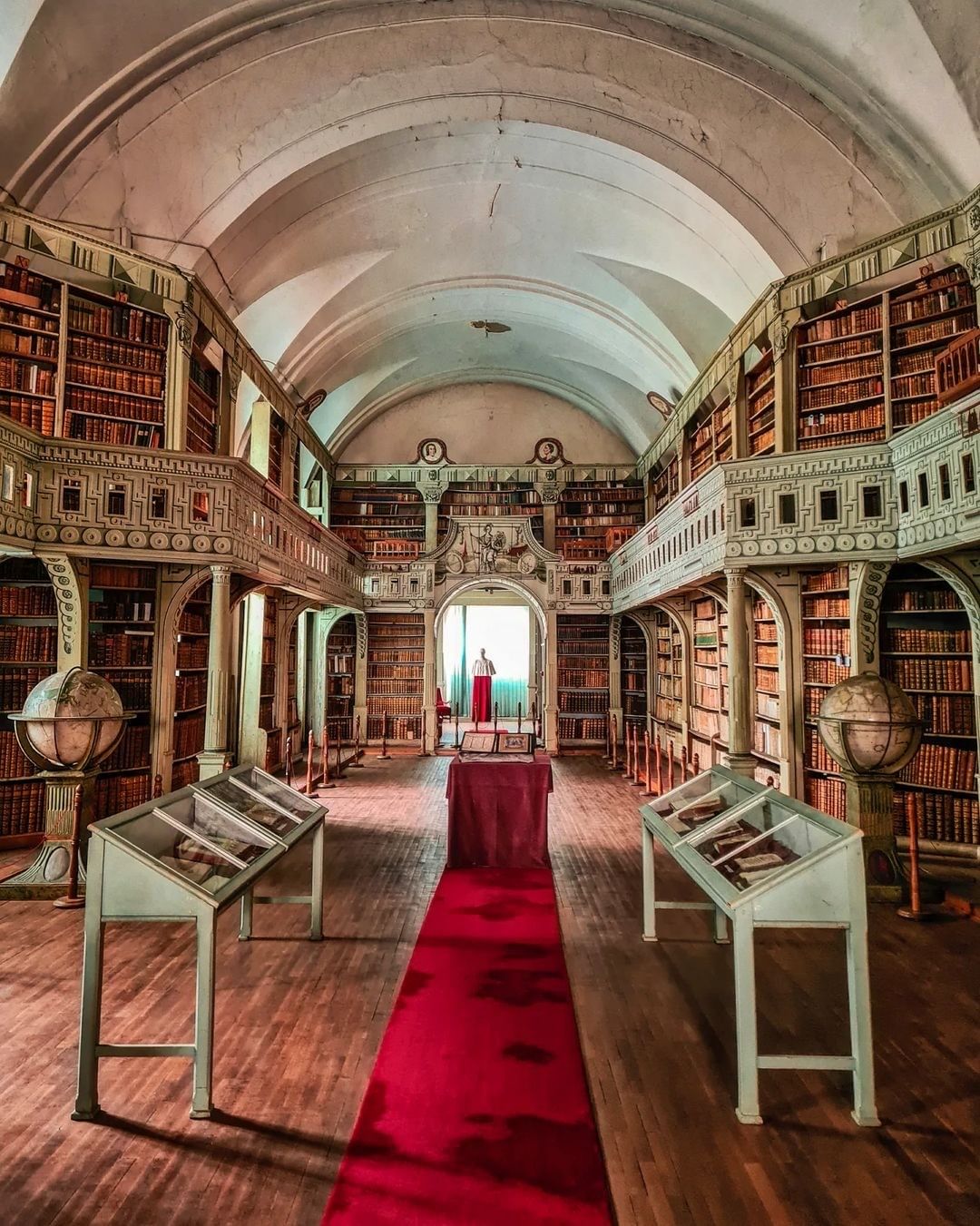 Batthyaneum Library in Alba Iulia - A place filled with important documents surrounding the history of the Transylvania region - 25 Famous Landmarks in Romania