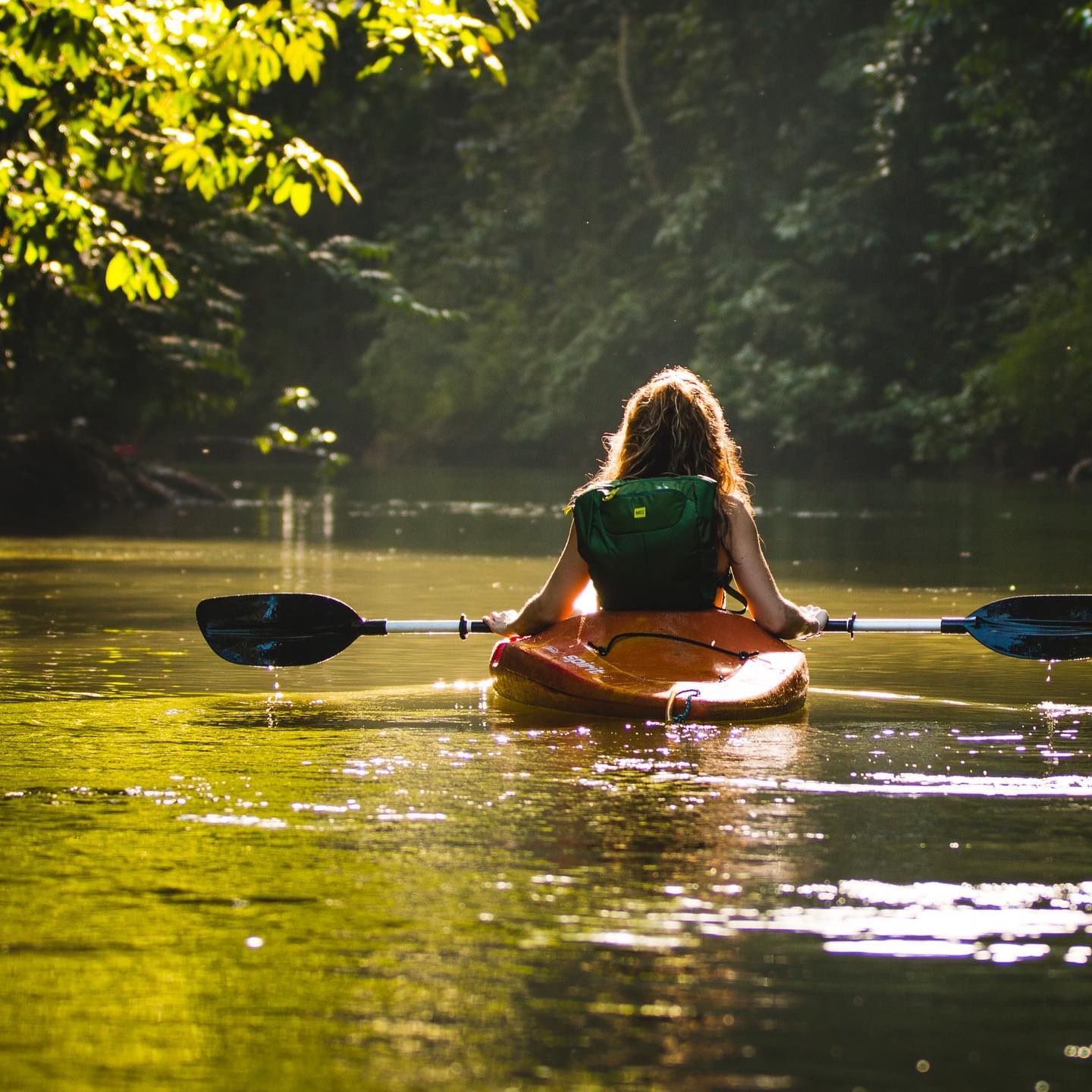 Kayaking - the best way to explore Beleu Lake and the Prutul de Jos Reserve