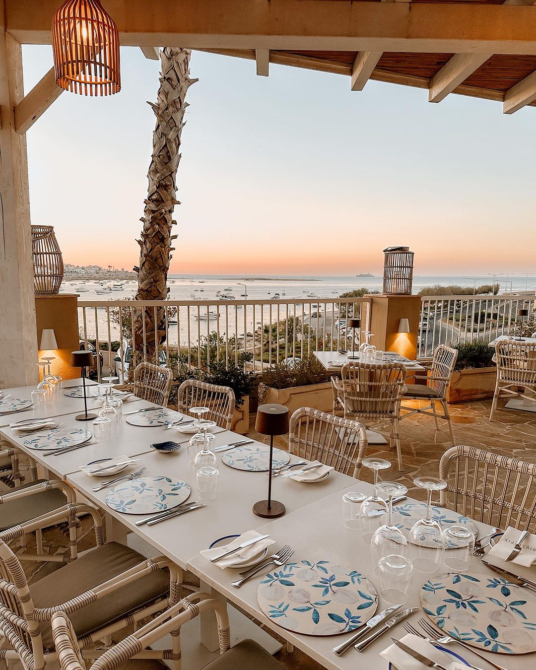 The perfect spot - Great food, good company, and top views - Al Fresco Dining Spots in Malta