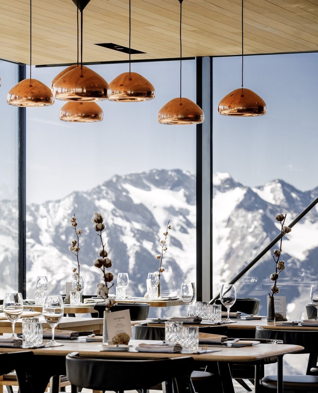 The amazing gourmet restaurant ice Q at 3,000 m sea level in Sölden - Best Outdoor Restaurants in Europe