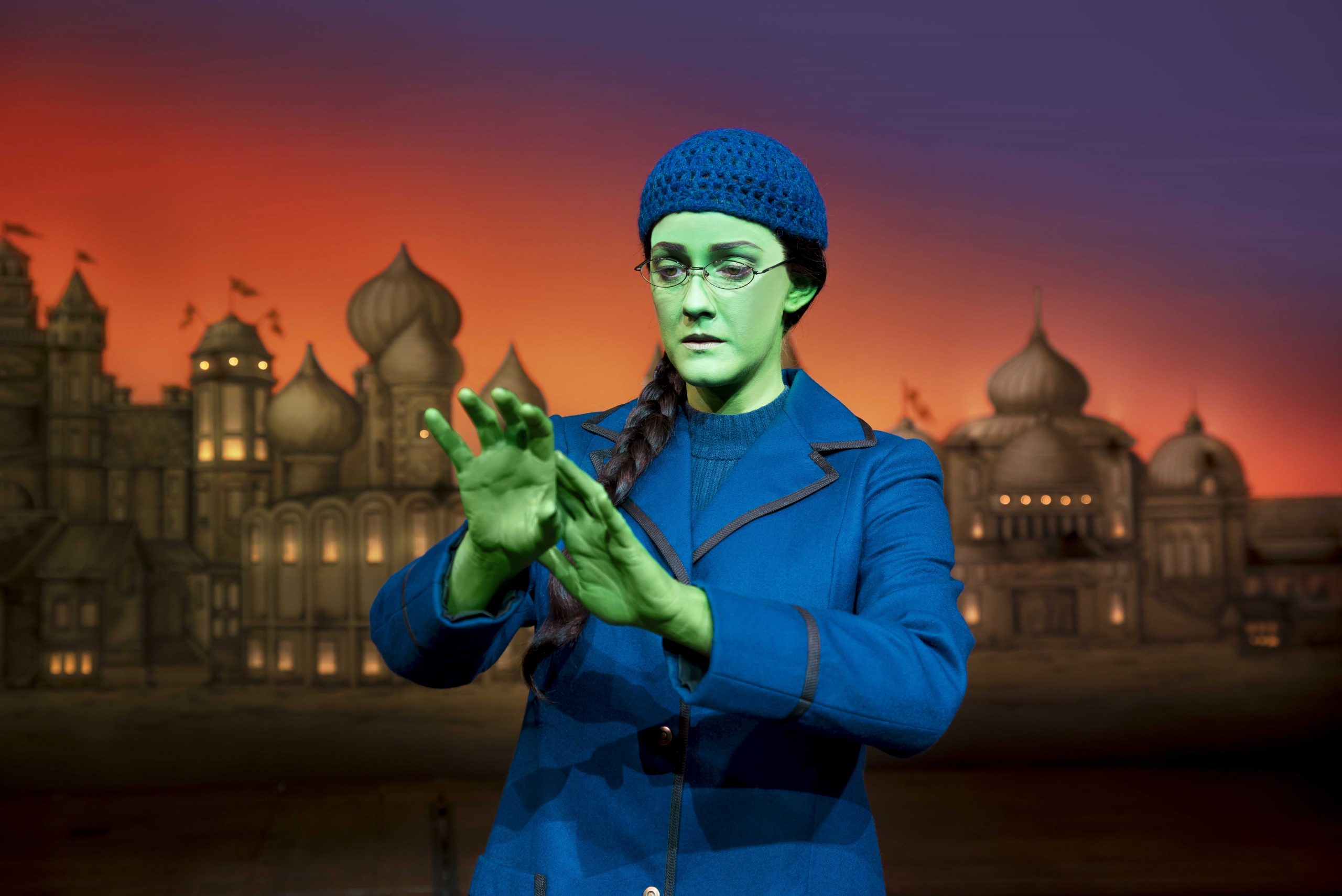 The Fantasy World of Oz at Apollo Victoria Theatre - Halloween Celebrations in London